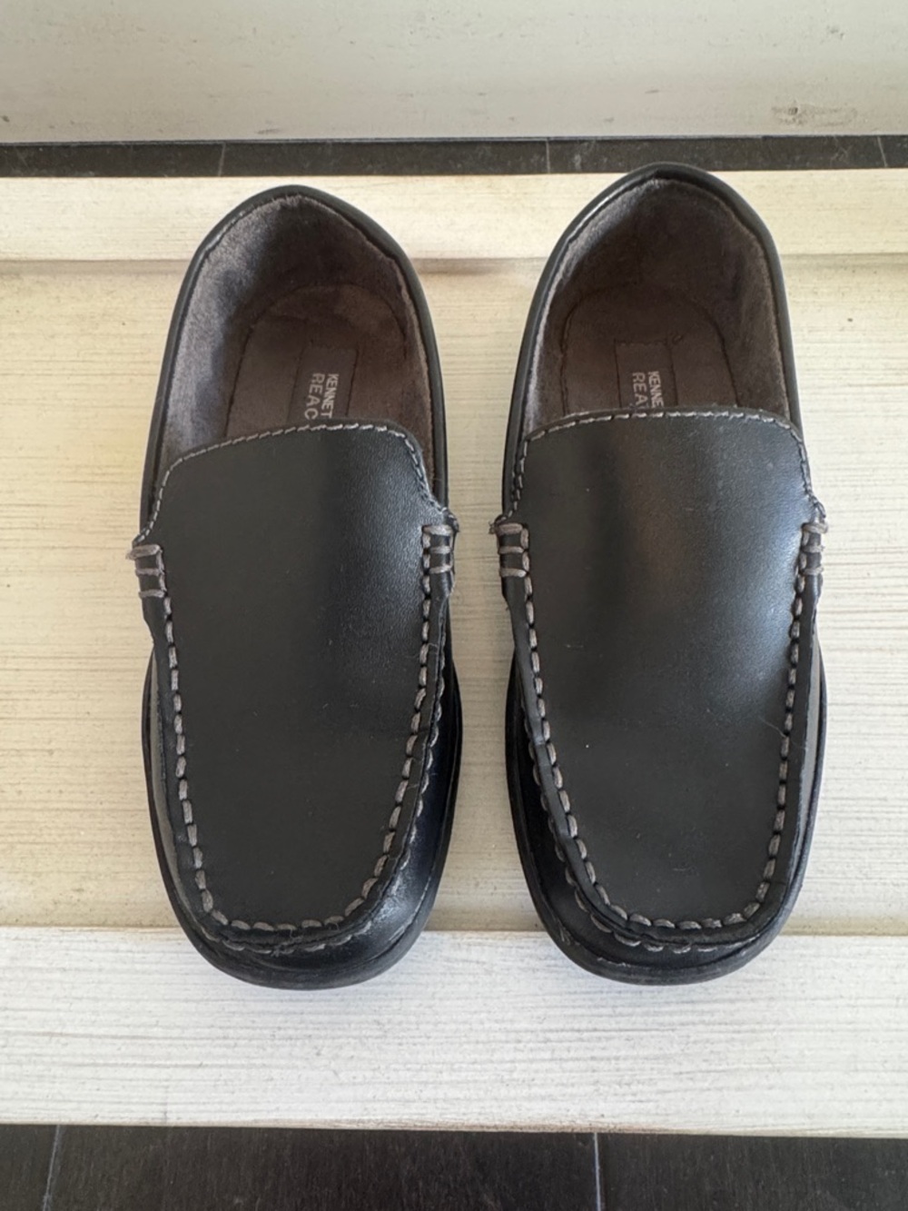 Kenneth Cole Reaction Boys Black Slip-On Loafers NEVER WORN